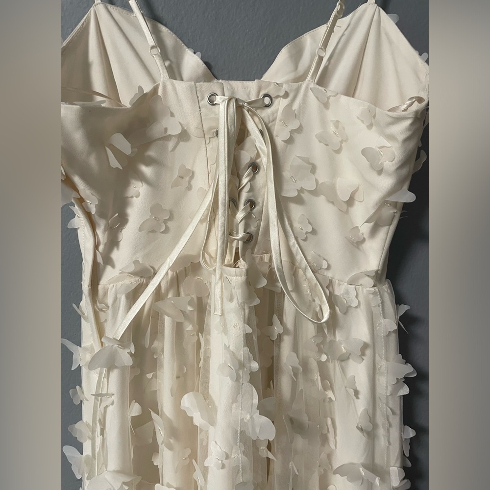 NWT Thirty/Thirty LA Butterfly Mesh Lace Up Midi Dress - Cream. Size Small - Picture 9 of 13
